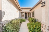 2823 W Pollack St in Phoenix, AZ - Building Photo - Building Photo