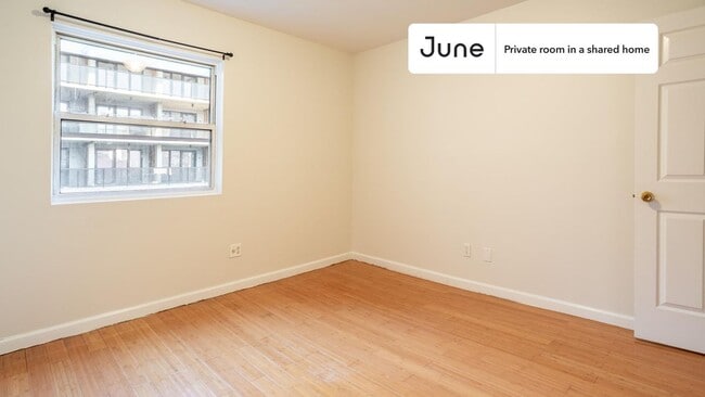 Room in Shared 4 bed/2 bath home in New York, NY - Building Photo - Building Photo