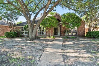2558 Morning Glory Dr in Richardson, TX - Building Photo - Building Photo