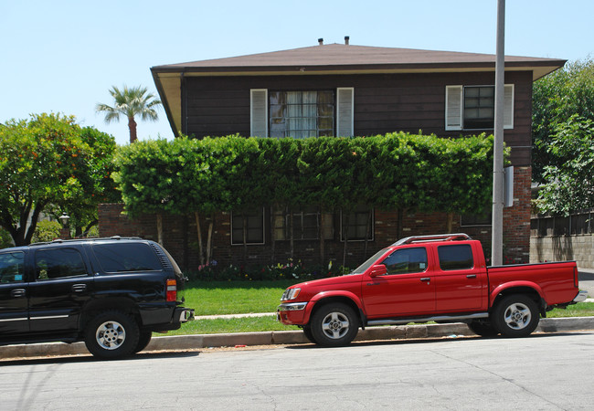 449 Euclid Ave in Pasadena, CA - Building Photo - Building Photo