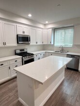 806-808 Solano Ave in Los Angeles, CA - Building Photo - Building Photo