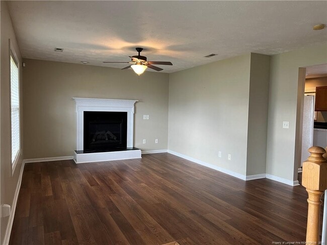 171 Scotland Dr in Spring Lake, NC - Building Photo - Building Photo