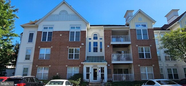 property at 3559 Floating Leaf Ln