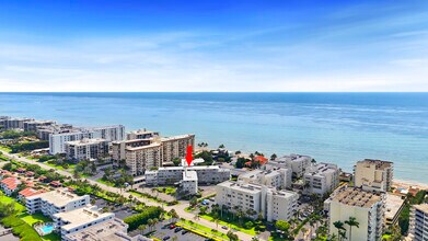 3500 S Ocean Blvd in Palm Beach, FL - Building Photo - Building Photo