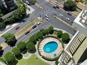 1350 Ala Moana Blvd in Honolulu, HI - Building Photo - Building Photo