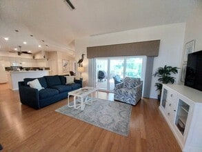 4176 Hearthstone Dr in Sarasota, FL - Building Photo - Building Photo