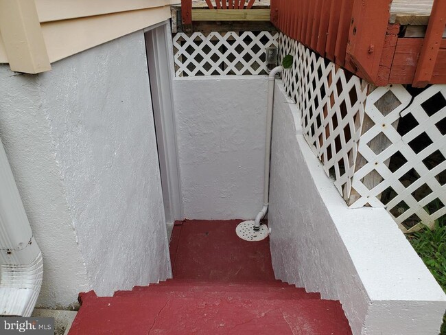 626 Monroe St in Rockville, MD - Building Photo - Building Photo