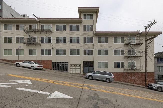 975 Burnett in San Francisco, CA - Building Photo - Building Photo