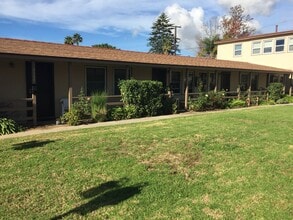 2166 Felspar St in San Diego, CA - Building Photo - Building Photo