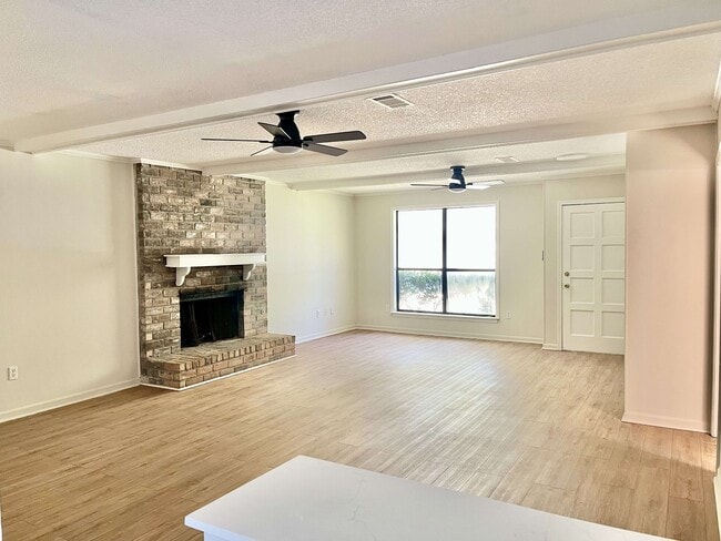 17042 Appomattox Ave in Baton Rouge, LA - Building Photo - Building Photo