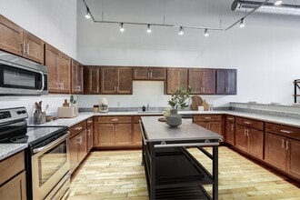 Albany Lofts at One Broadway in Menands, NY - Building Photo - Building Photo