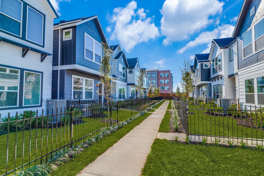 East Heights in Houston, TX - Foto de edificio