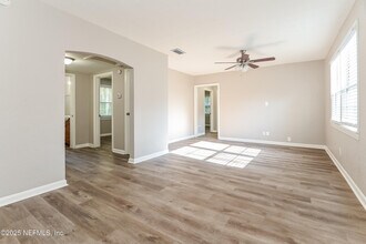 2647 Barrett Rd in Jacksonville, FL - Building Photo - Building Photo