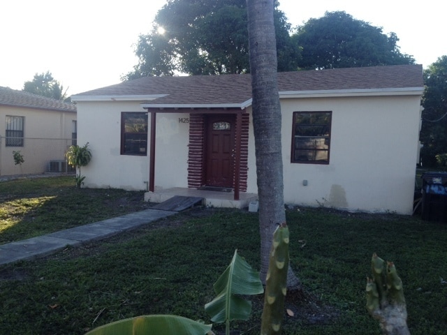 property at 1425 NW 6th Ave