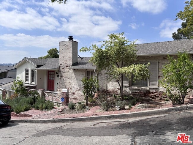 property at 1997 Lucile Ave
