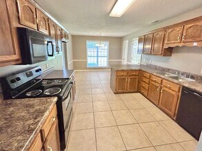 4549 Meadow Cliff Dr in Memphis, TN - Building Photo - Building Photo