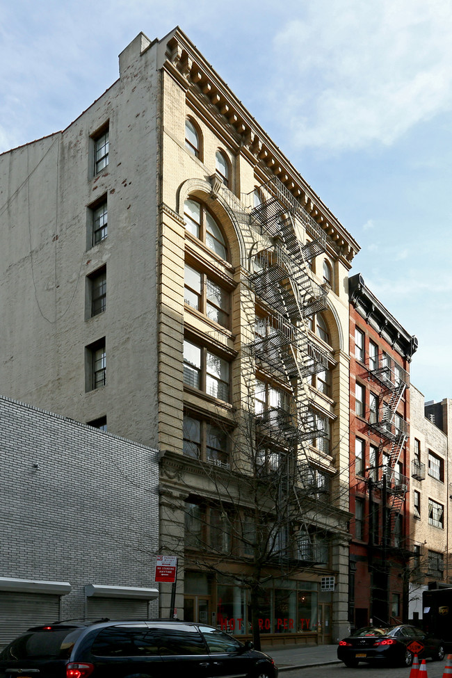 14 Wooster St in New York, NY - Building Photo - Building Photo