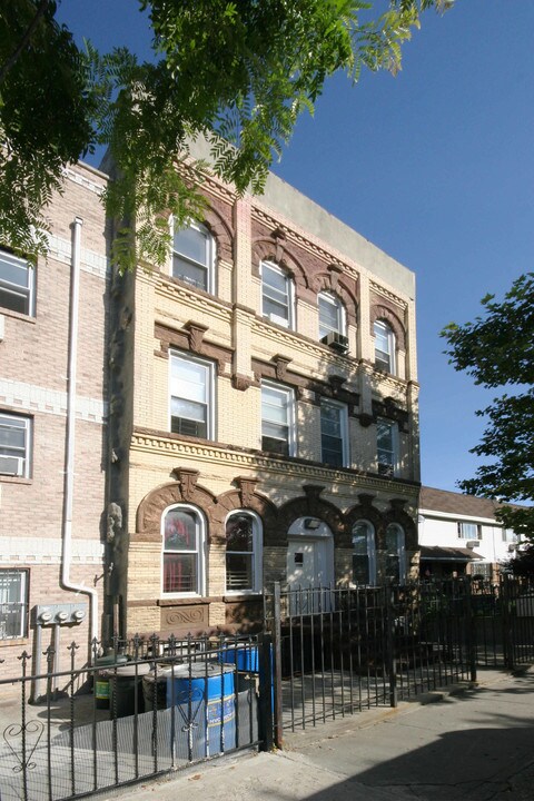 1279 Putnam Ave in Brooklyn, NY - Building Photo