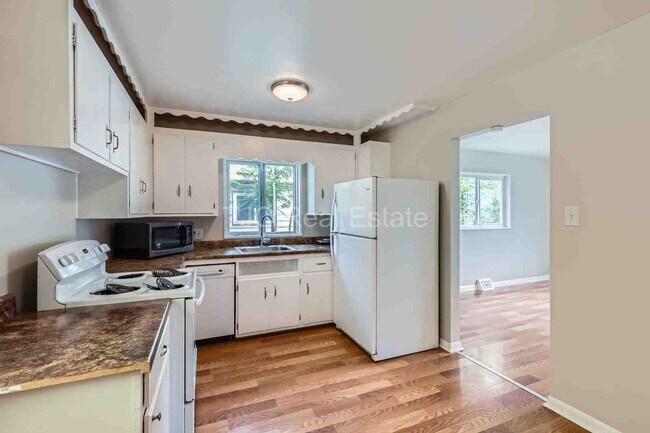 1665 Lima St in Aurora, CO - Building Photo - Building Photo