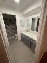 454 N Laurel Dr in Margate, FL - Building Photo - Building Photo