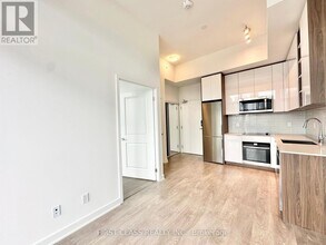 543 Richmond St W in Toronto, ON - Building Photo - Building Photo