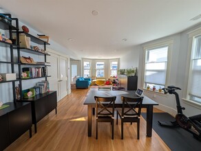 29 Cameron Ave in Cambridge, MA - Building Photo - Building Photo