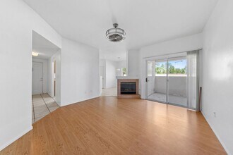 10116 Jacob Pl in Las Vegas, NV - Foto de edificio - Building Photo