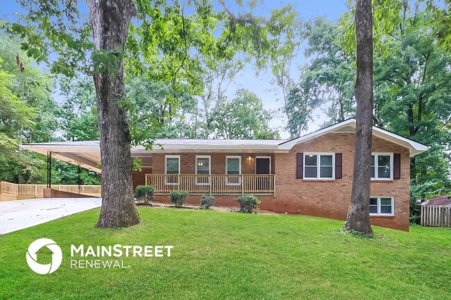 property at 3720 Pacific Dr