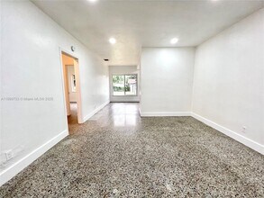 11020 NE 10th Ave in Biscayne Park, FL - Building Photo - Building Photo
