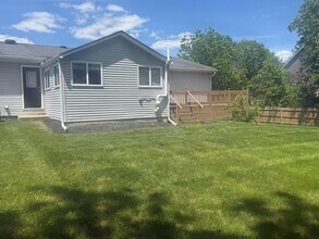 25 E Cuyuga Dr in Powell, OH - Building Photo - Building Photo