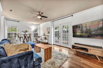 4203 Duval St in Austin, TX - Building Photo - Building Photo