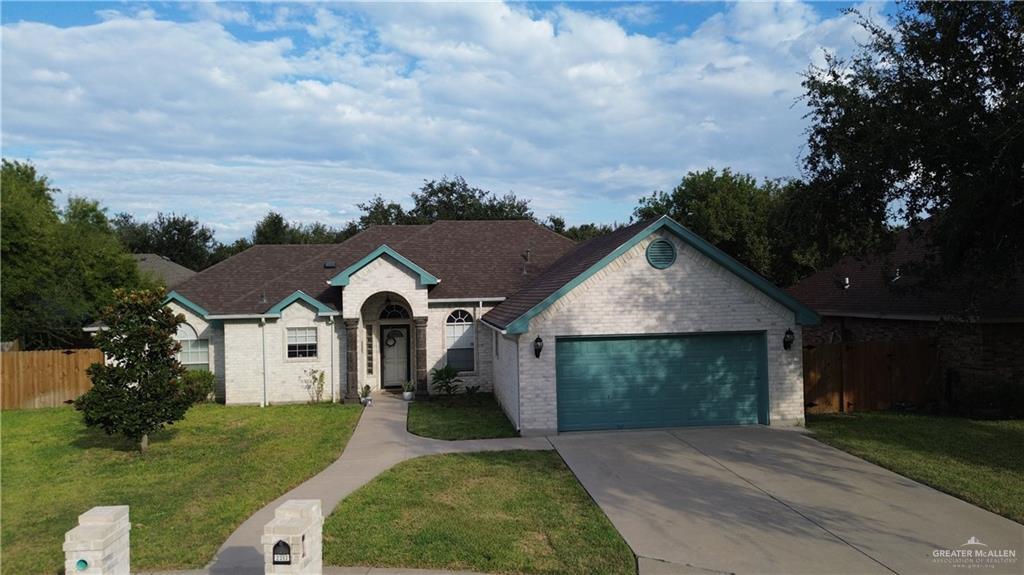 2212 Lilly Cove Dr in Mission, TX - Building Photo