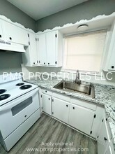 5308 NW Cherry Ave in Lawton, OK - Building Photo - Building Photo