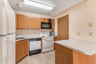 13 Moose Ridge Rd in Big Sky, MT - Building Photo - Building Photo