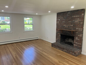 5 Middle St in Lexington, MA - Building Photo - Building Photo