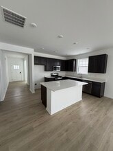 12240 Barcroft Cir in Huntley, IL - Building Photo - Building Photo