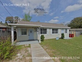 374 Chestnut Ave E in Crestview, FL - Building Photo