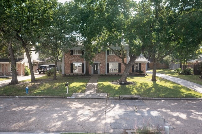 12423 Honeywood Trail