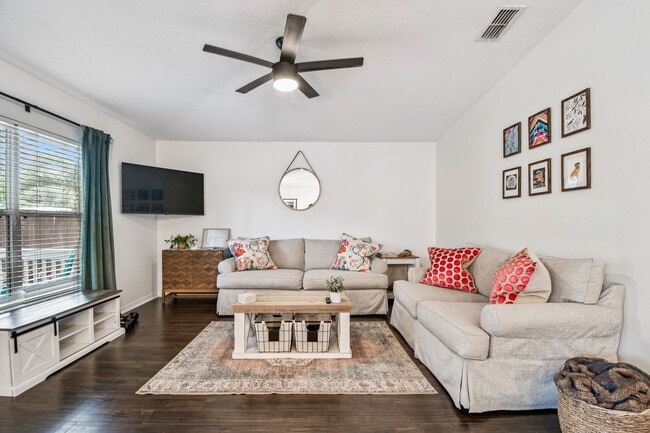 1168 Bass Blvd in Dunedin, FL - Building Photo - Building Photo