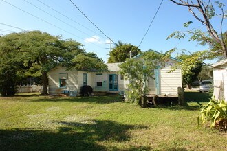 27-43 S Swinton Ave in Delray Beach, FL - Foto de edificio - Building Photo