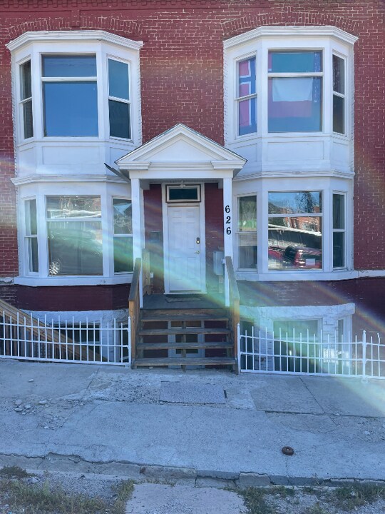 626 W Broadway St, Unit B in Butte, MT - Building Photo