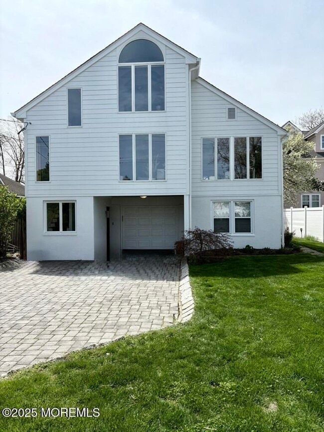 property at 121 Bridge Ave