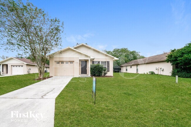 1104 Old Mossy Ct in Plant City, FL - Foto de edificio - Building Photo