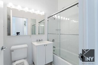 2 Maiden Ln, Unit 1510 in New York, NY - Foto de edificio - Building Photo