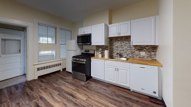 69 Holworthy St, Unit 2, Unit 2