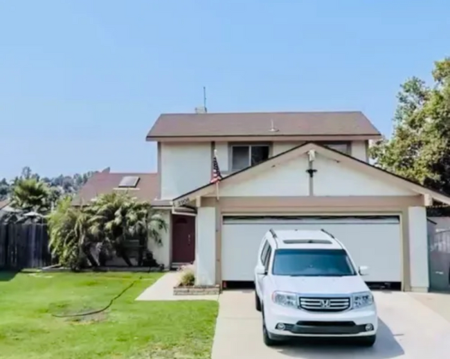 property at 3908 Yellowstone Cir