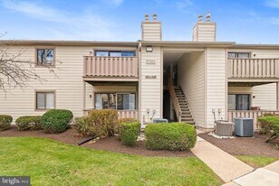 408 Stockton Ct in North Wales, PA - Building Photo