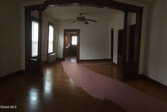 307 Broadway in Menands, NY - Building Photo - Building Photo