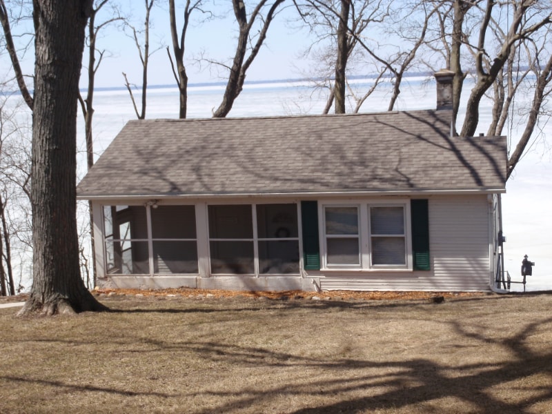 N1051Vinne HaHa in Fort Atkinson, WI - Building Photo