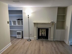 419 A St NE, Unit English Basement in Washington, DC - Building Photo - Building Photo